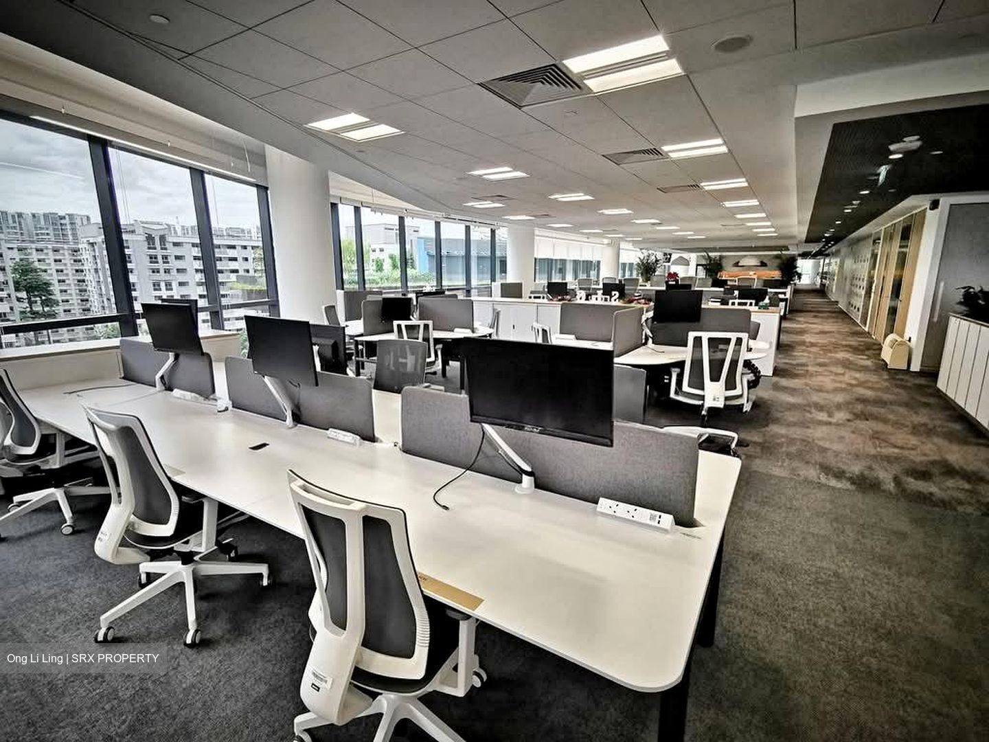 Woods Square (D25), Office #584858971